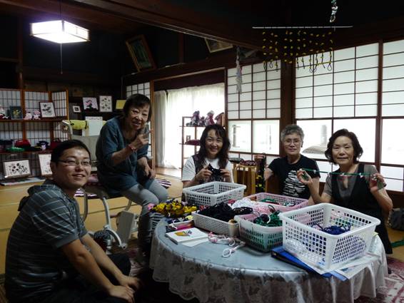 �R�~���j�e�B�[C&D�ւ�