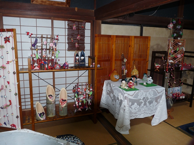 �R�~���j�e�B�[C&D�ւ�