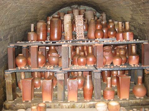 �`���`��������