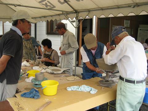 �`���`��������