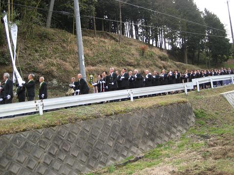 �`���`��������