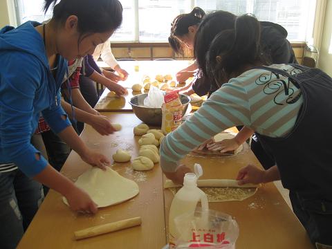 �`���`��������