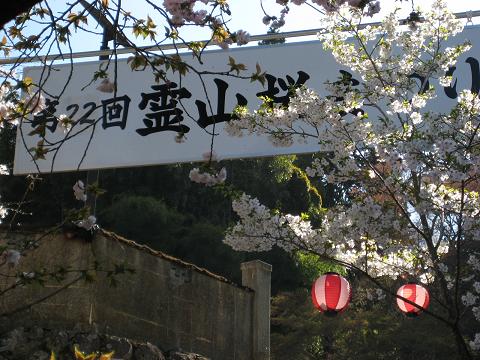 �`���`��������