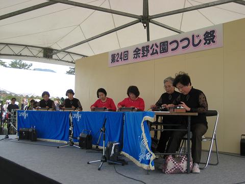 �`���`��������