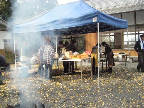 �`���`��������