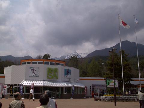 �`���`��������