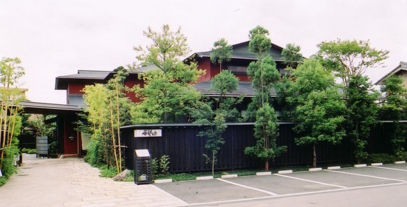 ���H����