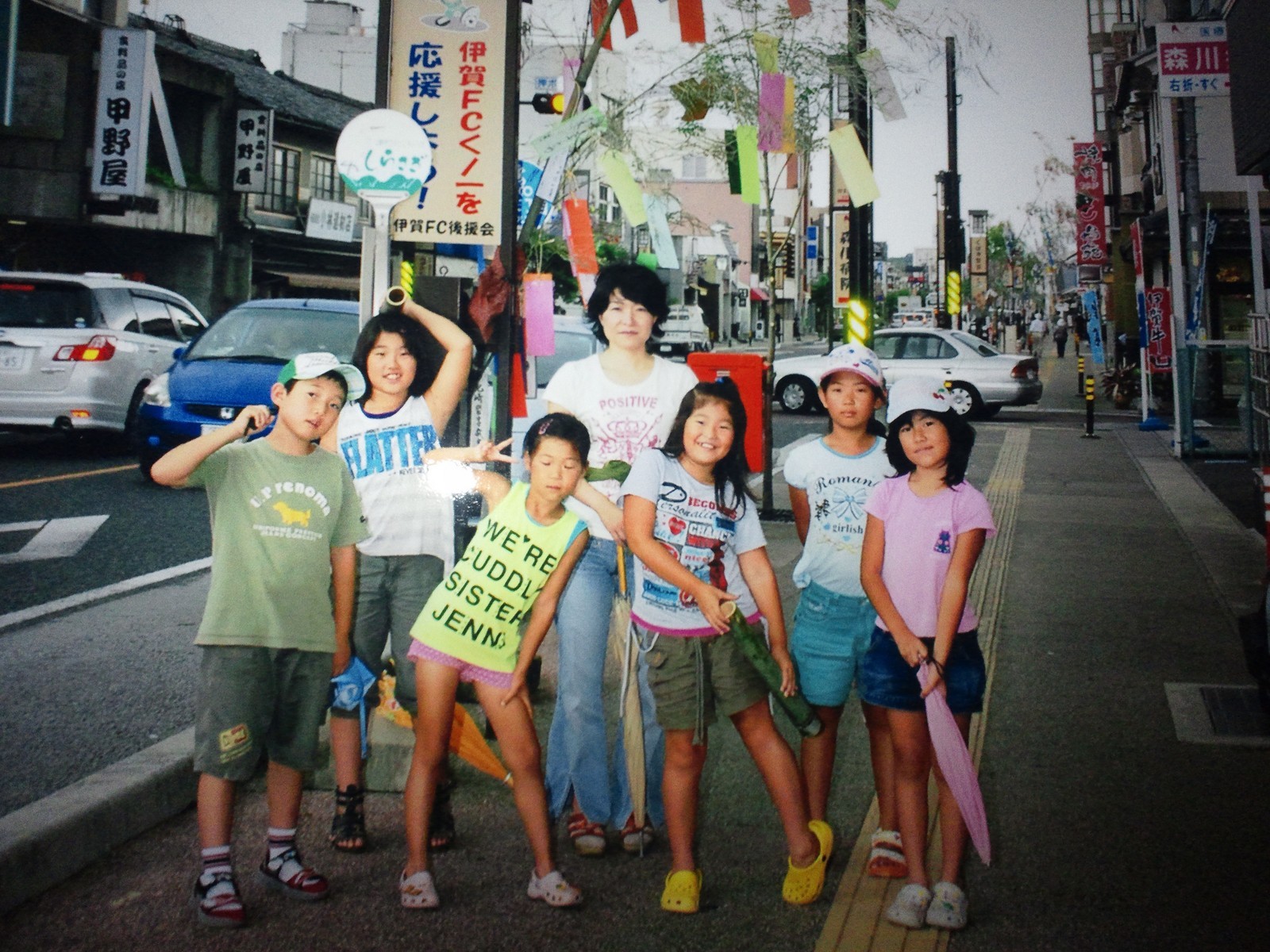 �k��K������