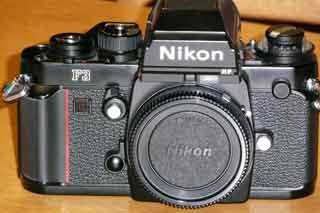 ���{�t�@�~���[�̏o����