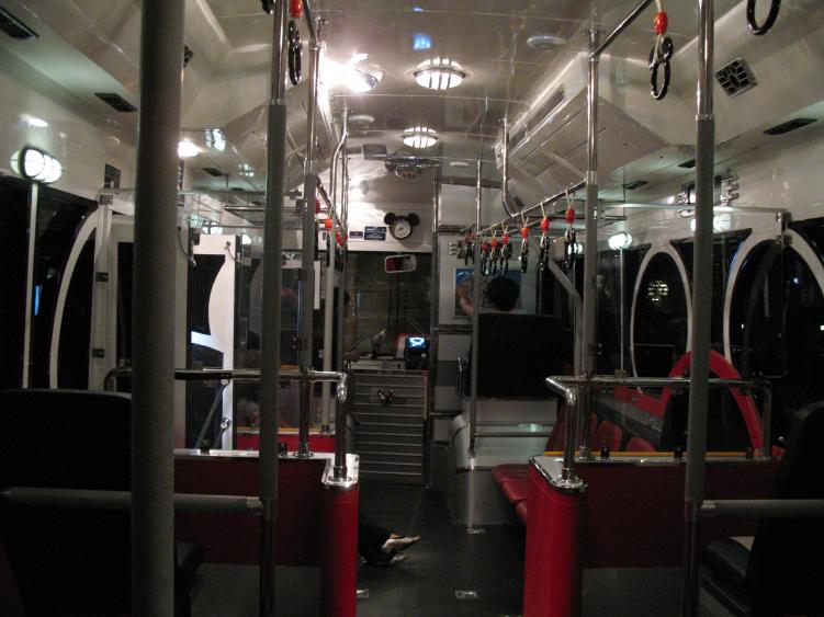 �R�C�̉��b�ƂP�C�̕s�ǂ̎q���