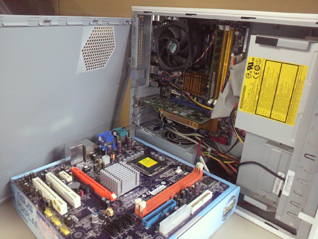 �o�b�t�@�N�g���[�p�\�R���T�|�[�g�H�[�ւ悤����