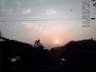 �~�q�̓��L